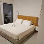 Y & P Hotel Lachi
