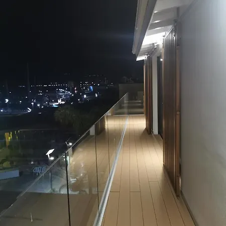 Y & P Hotel