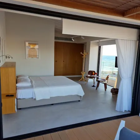 Hotel Y & P