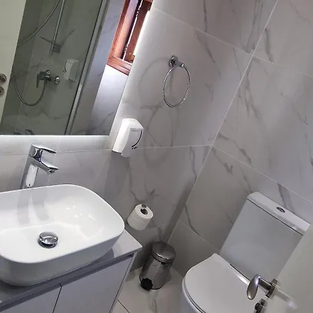 Y & P Hotel Latchi