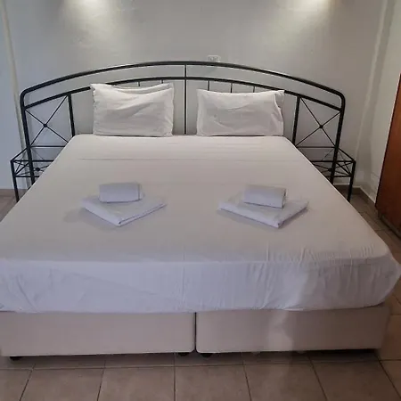 Hotel Y & P