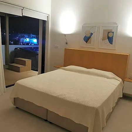 Hotel Y & P