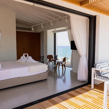 Hotel Y & P